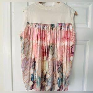 Ted Baker summertime vest with pleated silk back.  Size 6